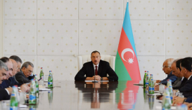 İlham Aliyev’in Başkanlığında Bakanlar Kurulunun 2015 Yılının İlk Yarısının Sosyal Ekonomik Gelişiminin Sonuçlarına ve Gelecekteki Görevleriyle İlgili Toplantısı Yapıldı
